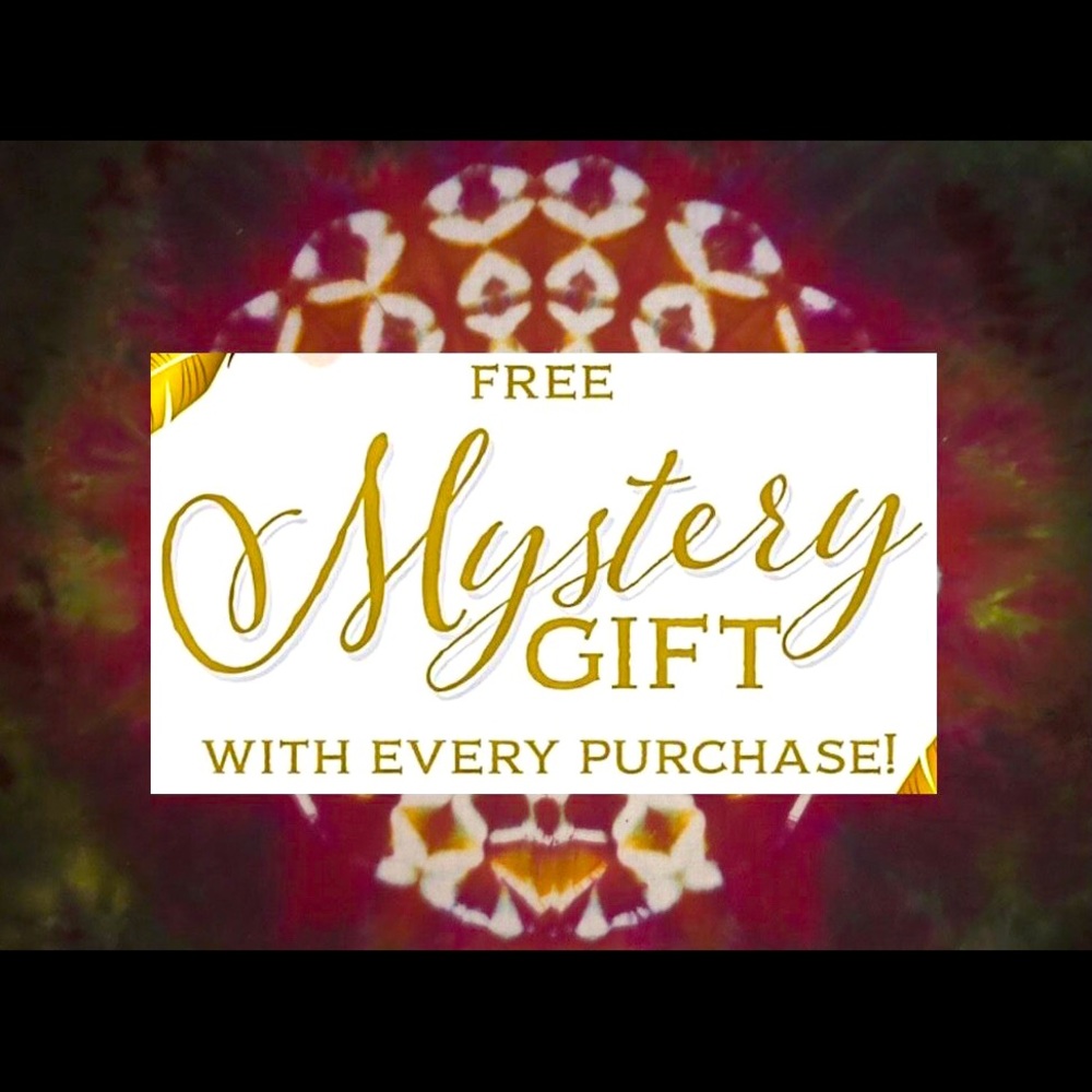 ✨Free Mystery Gift with Every Purchase💞✨